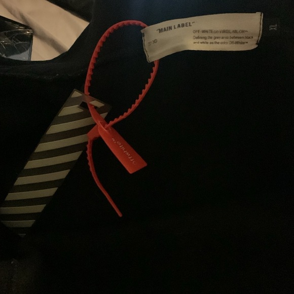 Off white - Picture 5 of 5